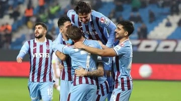 İstanbulspor - Trabzonspor maçı (CANLI YAYIN)
