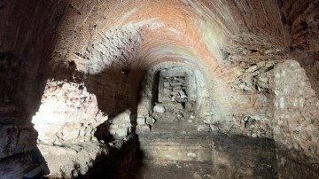 İstanbul'un göbeğinde bin 500 yıllık dehliz bulundu