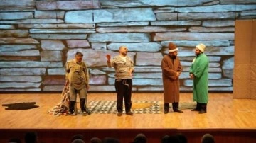 İşte sanat böyle olur: Tiyatro oyununda Filistin'e bağış desteği