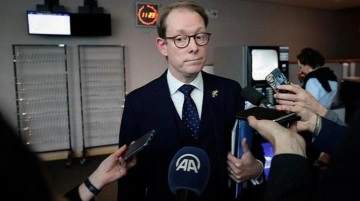 İsveç Dışişleri Bakanı, Kur'an-ı Kerim yakılmasıyla ilgili sorulara yanıt vermeden uzaklaştı