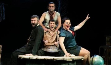 İzmir Şehir Tiyatroları “3 Nalla 1 At” için perdelerini açacak
