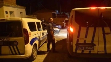 İzmir'de evlat vahşeti! Kanser babasını 20 yerinden bıçakladı