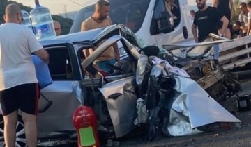 İzmir'de hatalı sollama ölüm getirdi: 1 ölü, 6 yaralı