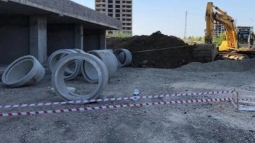 İzmir'de inşaattan düşen işçi hayatını kaybetti