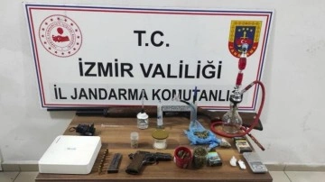 İzmir'in 8 ilçesinde baskın: 89 gözaltı