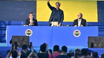 Jose Mourinho resmen Fenerbahçe'de!