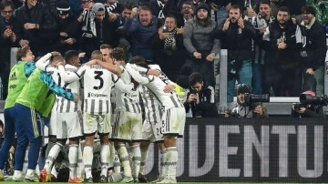 Juventus ikinci yarı açıldı İnter'i devirdi