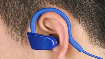 Kablosuz kulaklıklardaki büyük tehlike! Bunları okuyunca çıkarıp atacaksınız