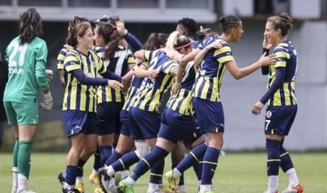 Kadınlar Futbol Süper Ligi'nde ilk finalist Galatasaray'ı eleyen Fenerbahçe oldu