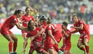 Kadınlar Ligi'nde şampiyon Ankara Büyükşehir Belediyesi FOMGET oldu!