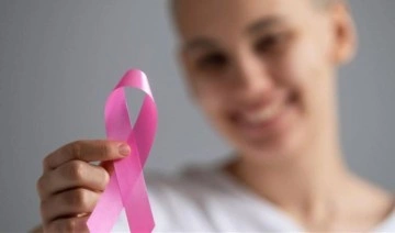 Kadınlarda en sık görülen kanser türü: Meme kanseri
