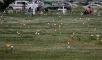 Kanada’daki yatılı kilise okulunun yakınında 40 kayıtsız çocuk mezarı bulundu