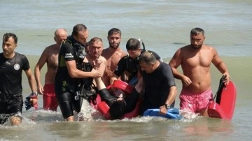Karadeniz'de can pazarı: 5 kişi boğulma tehlikesi geçirdi