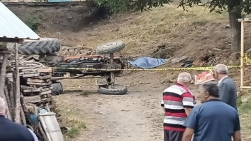 Kastamonu'da korkunç kaza! 5 metre yükseklikten traktörle düşen kadın sürücü can verdi
