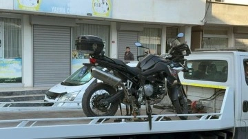 Kavga ihbarına giden motosikletli polis ekibi kaza yaptı