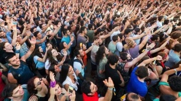 Kaymakamlık tarafından iptal edilen Zeytinli Rock Festivali 22-25 Eylül arasında yapılacak