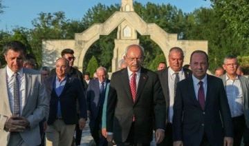 Kemal Kılıçdaroğlu, Balkan Şehitliği'ni ziyaret etti