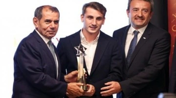 Kerem Aktürkoğlu'na yılın sporcusu ödülü