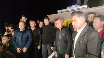 Kılıçdaroğlu 6 saatlik Kocatepe yürüyüşünü tamamladı