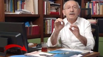 Kılıçdaroğlu'nun başörtüsü çıkışını yaptığı videoda, gözler masadaki kitaba takıldı