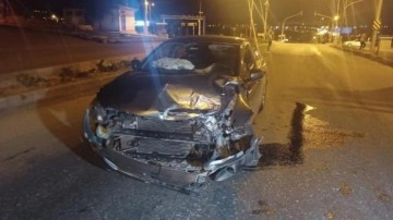Kırıkkale'de iki otomobil çarpıştı: 5 yaralı
