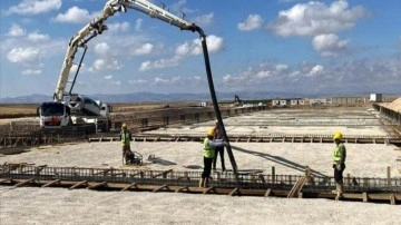 Kırşehir'de 400 kişiye iş imkanı sağlayacak jeotermal sera kuruluyor