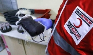 Kızılay'da kan stoku asgari seviyenin altına geriledi, 10 hastadan 4'ü geri çevriliyor