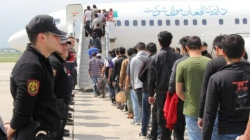 Kocaeli'de 137 Afgan düzensiz göçmen ülkelerine yollandı