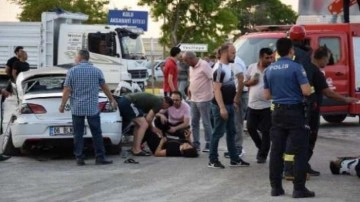Konya'da iki otomobil çarpıştı: 16 yaralı