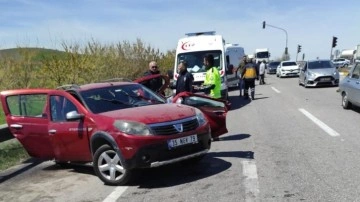 Konya'da iki otomobilin çarpıştığı feci kaza: 1 ölü, 6 yaralı