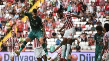 Konyaspor bir puanı uzatmada kurtardı! Antalyaspor'un hasreti 5 maça çıktı