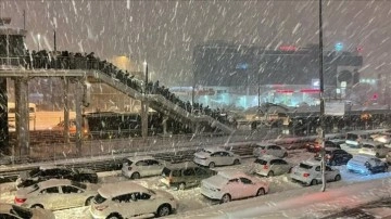 Lapa lapa kar yağışı için tarih verildi! İstanbul'a ne zaman gelecek?