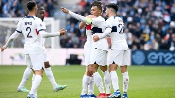 Ligue 1'de lider PSG, Le Havre'yi devirdi