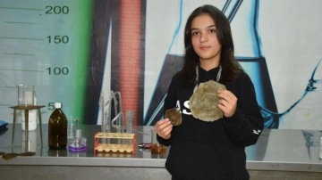 Lise öğrencisi, mantar atıklarından deri elde etti!