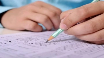 Liselerdeki sınavlarda yeni dönem! Test usulü sınav kalktı yeni yöntem Resmi Gazete'de