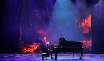 Macar piyanist Havasi, AKM'de konser verdi