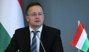 Macaristan Dışişleri Bakanı Szijjarto, barışı savunduklarını söyledi