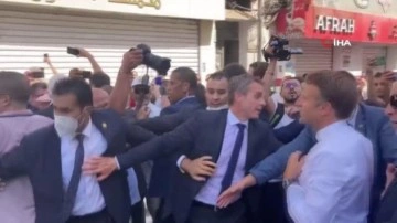 Macron Cezayir'de protesto edildi