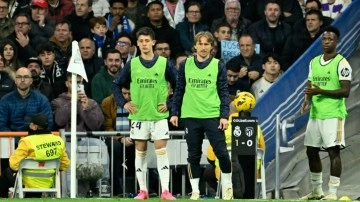 Madrid derbisinde Real Madrid uzatmalarda yıkıldı Arda Güler