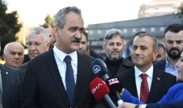 Mahmut Özer, bakanlığını AKP için kullanıyor