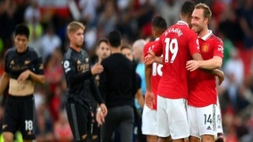 Manchester United, Arsenal'a Premier Lig'deki ilk yenilgisini tattırdı