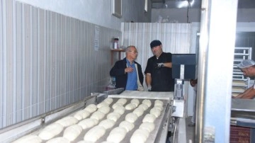 Manisa Salihli’de halk ekmek satış noktası sayısı artırıldı, 200 gram ekmek 5 liradan satılıyor