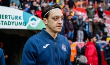 Medipol Başakşehir'de Mesut Özil 2 hafta oynayamayacak