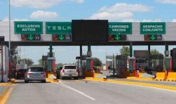 Meksika sınır kapısında Tesla için özel şerit ayrıldı