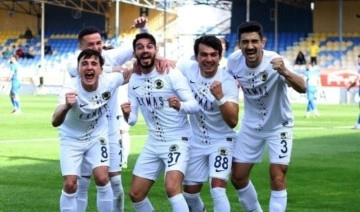 Menemen FK, ligde kalmayı tarihi skorla garantiledi