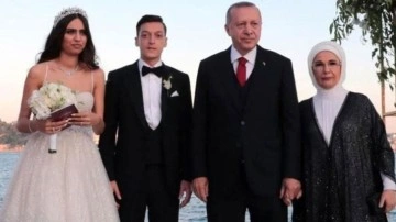 Mesit Özil'den Erdoğan paylaşımı: Hamdolsun, gurur duyuyoruz