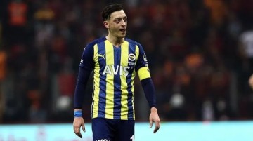 Mesut Özil, Başakşehir'de! Yıldız futbolcunun yarın sözleşme imzalaması bekleniyor