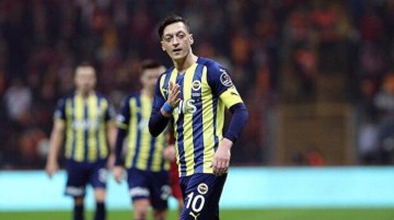 Mesut Özil transferini Tarkan şarkısıyla duyurdular! Başakşehir'den çok konuşulan paylaşım