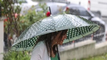 Meteoroloji günler öncesinden uyarmıştı, Aksaray'da şiddetli rüzgar ve yağmur başladı