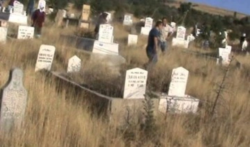 Mezarlıkta cenaze taşıma kavgası: 1 ölü